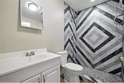 125/127 Gordon Ave S, Lehigh Acres, FL 33973 - Photo 13