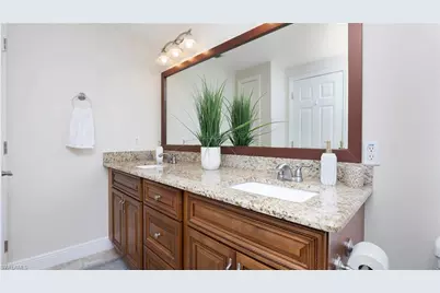 1920 Virginia Ave #202, Fort Myers, FL 33901 - Photo 15