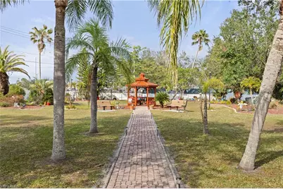 1000 Kings Hwy #133, Punta Gorda, FL 33980 - Photo 47