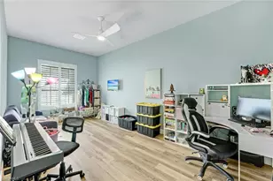 16 NW 38th Pl, Cape Coral, FL 33993 - Photo 23