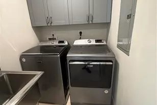 2797 First St, Fort Myers, FL 33916 - Photo 11