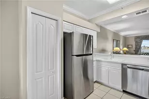 10391 Butterfly Palm Dr, Fort Myers, FL 33966 - Photo 9