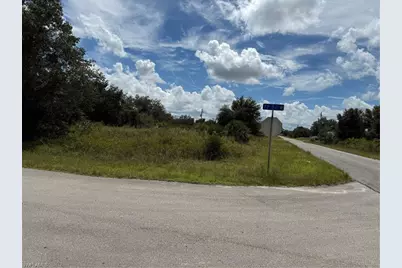 2513 72nd St W, Lehigh Acres, FL 33971 - Photo 1