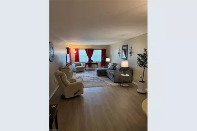 3100 Harbor Blvd #114, Port Charlotte, FL 33952 - Photo 9