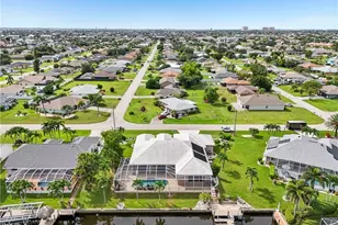 619 SW 43rd Ln, Cape Coral, FL 33914 - Photo 35