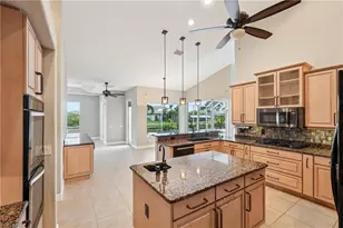 619 SW 43rd Ln, Cape Coral, FL 33914 - Photo 15