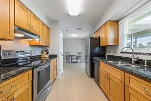 3906 SW 1st Ave, Cape Coral, FL 33914 - Photo 15