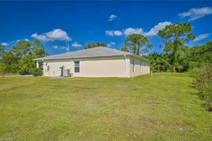 465-467 Lillon Ave S, Lehigh Acres, FL 33974 - Photo 3