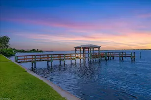 3225 E Riverside Dr, Fort Myers, FL 33916 - Photo 41