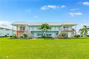 3225 E Riverside Dr, Fort Myers, FL 33916 - Photo 3