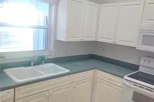 3315 SW 8th Ct, Cape Coral, FL 33914 - Photo 15