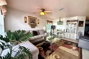 10635 Windsmont Ct, Lehigh Acres, FL 33936 - Photo 9