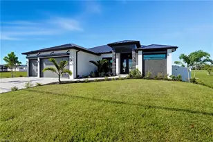 3417 Gulfstream Pkwy, Cape Coral, FL 33993 - Photo 3