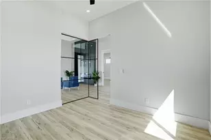 3417 Gulfstream Pkwy, Cape Coral, FL 33993 - Photo 37