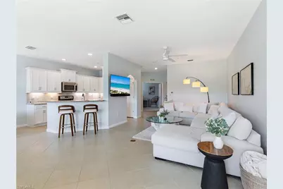 10260 Glastonbury Cir #102, Fort Myers, FL 33913 - Photo 7