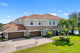 10260 Glastonbury Cir, Fort Myers, FL 33913 - Photo 1