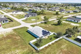 1718 NW 19th Terrace, Cape Coral, FL 33993 - Photo 31