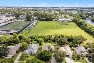 1580 Argyle Dr, Fort Myers, FL 33919 - Photo 11