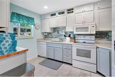 1374 Bunker Way, Fort Myers, FL 33919 - Photo 11