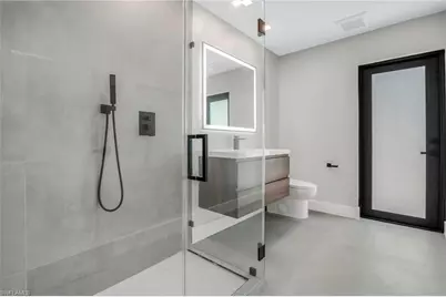 105 Sinclair St SE, Port Charlotte, FL 33952 - Photo 29