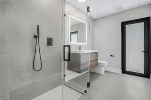 105 Sinclair St SE, Port Charlotte, FL 33952 - Photo 29