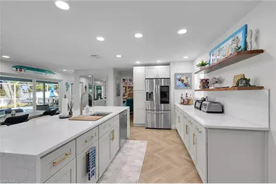 1221 SE 43rd Ter, Cape Coral, FL 33904 - Photo 7