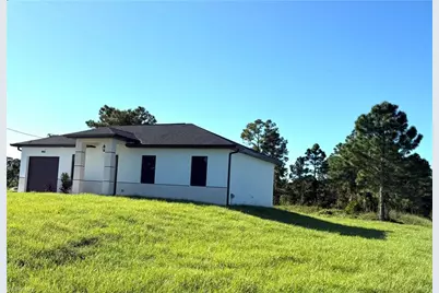 902 Wabasso Ct, Lehigh Acres, FL 33974 - Photo 1