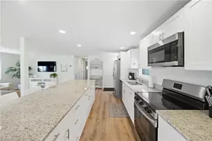 25 W Hampton Dr, Fort Myers, FL 33908 - Photo 19