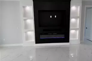 911 Asher St E, Lehigh Acres, FL 33974 - Photo 11