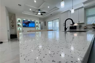 528 Jacaranda Pkwy E, Cape Coral, FL 33909 - Photo 15