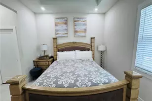528 Jacaranda Pkwy E, Cape Coral, FL 33909 - Photo 27