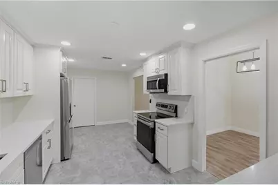 12661 Kelly Palm Dr, Fort Myers, FL 33908 - Photo 7