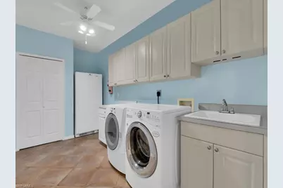 2922 NW 19th St, Cape Coral, FL 33993 - Photo 35