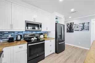 26460 Hickory Blvd, Bonita Springs, FL 34134 - Photo 15