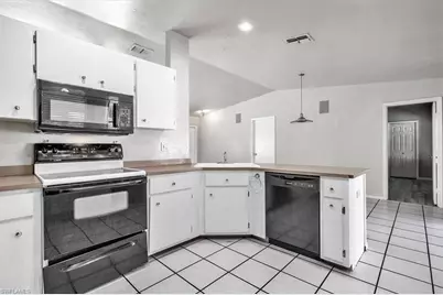 2426 NE 23rd Ave, Cape Coral, FL 33909 - Photo 13