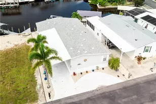 3057 Sloop Ln, Saint James City, FL 33956 - Photo 7