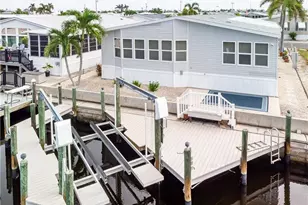 3057 Sloop Ln, Saint James City, FL 33956 - Photo 9