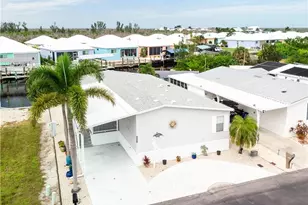 3057 Sloop Ln, Saint James City, FL 33956 - Photo 3