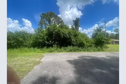 722 Wellington Ave, Lehigh Acres, FL 33972 - Photo 1