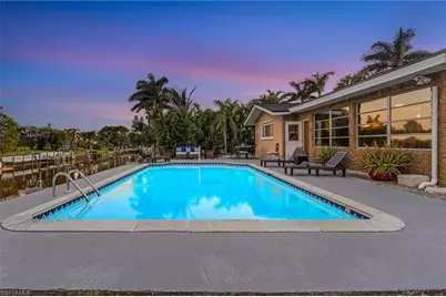 2823 SE 18th Ave, Cape Coral, FL 33904 - Photo 3