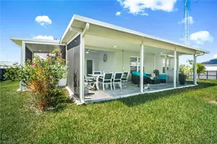 317 SW 26th Ave, Cape Coral, FL 33991 - Photo 37