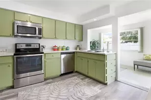 2963 Holly Rd, Fort Myers, FL 33901 - Photo 9
