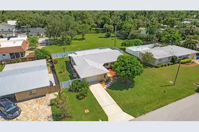 2963 Holly Rd, Fort Myers, FL 33901 - Photo 1