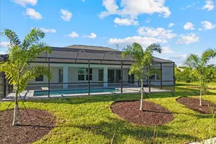 835 SW 28th Terrace, Cape Coral, FL 33914 - Photo 35