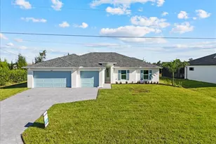 835 SW 28th Terrace, Cape Coral, FL 33914 - Photo 5