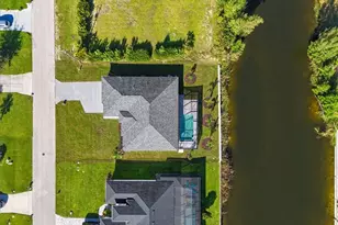 835 SW 28th Terrace, Cape Coral, FL 33914 - Photo 43