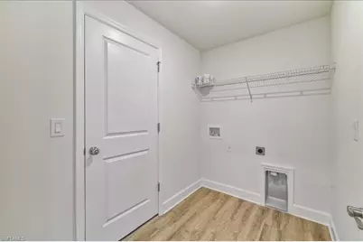 835 SW 28th Ter, Cape Coral, FL 33914 - Photo 27