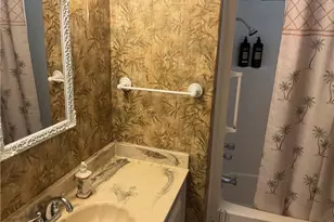 566 Hogan Dr, North Fort Myers, FL 33903 - Photo 17