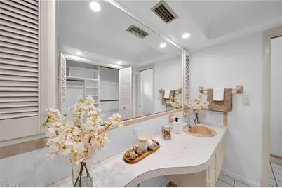 1563 Covington Cir E, Fort Myers, FL 33919 - Photo 23