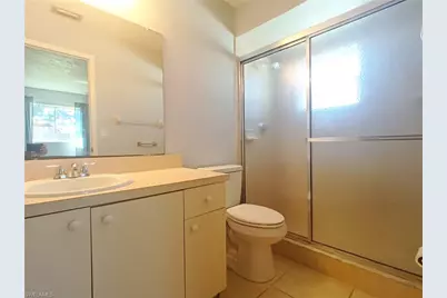 1815 SE 11th Ave, Cape Coral, FL 33990 - Photo 9